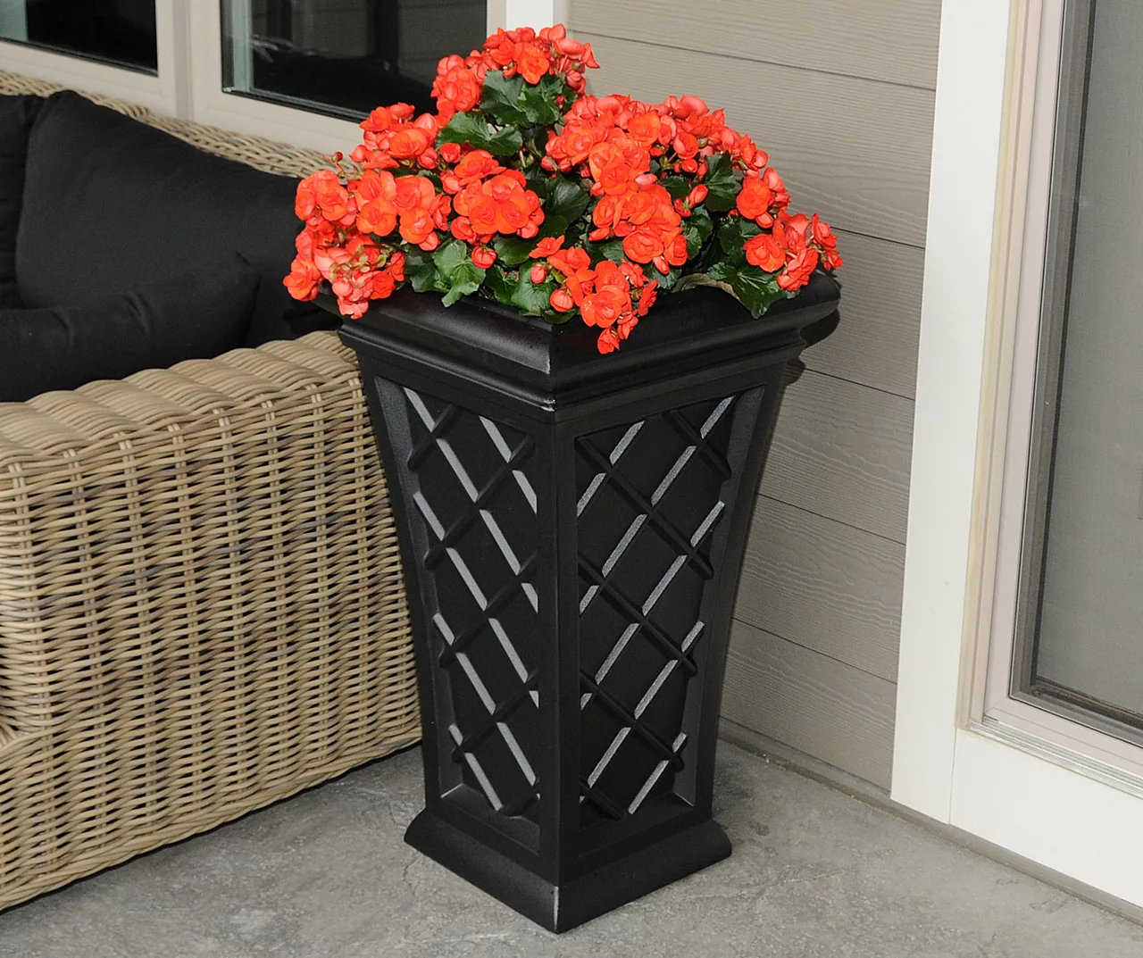 Georgian Black Tall Planter - Image 2