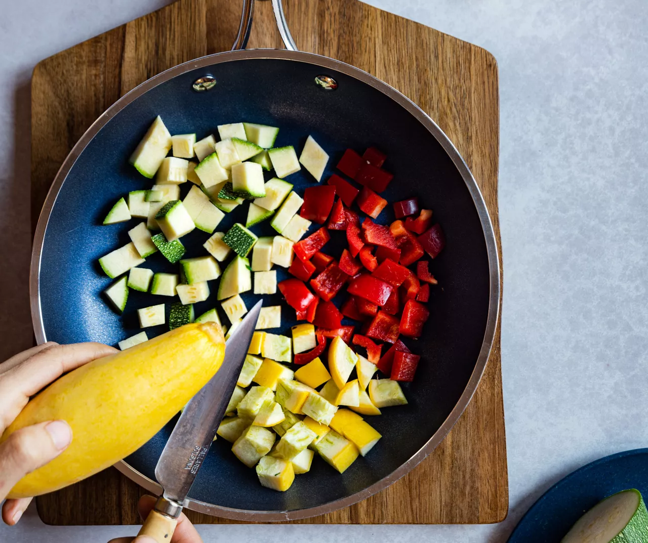 Granitestone Diamond Blue 10" Aluminum Non-Stick Pan - Image 2