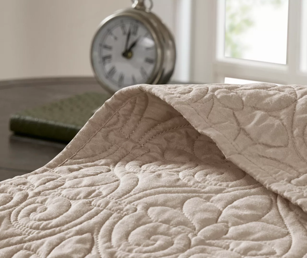 Vancouver Khaki King 3-Piece Bedspread Set - Image 6