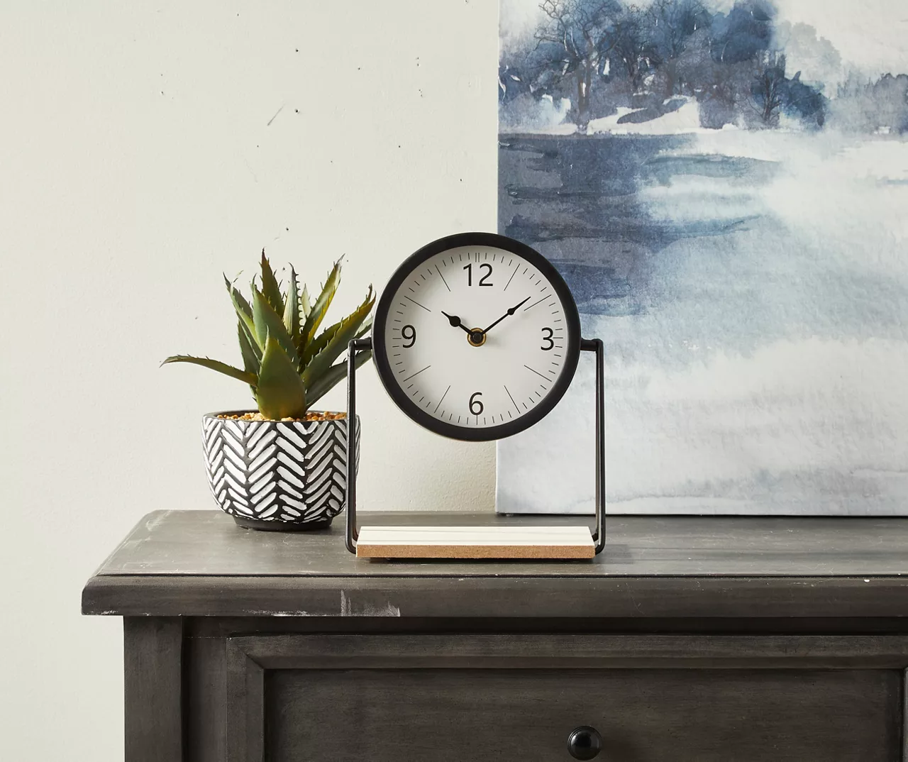 Black Round Elevated Tabletop Clock - Image 3