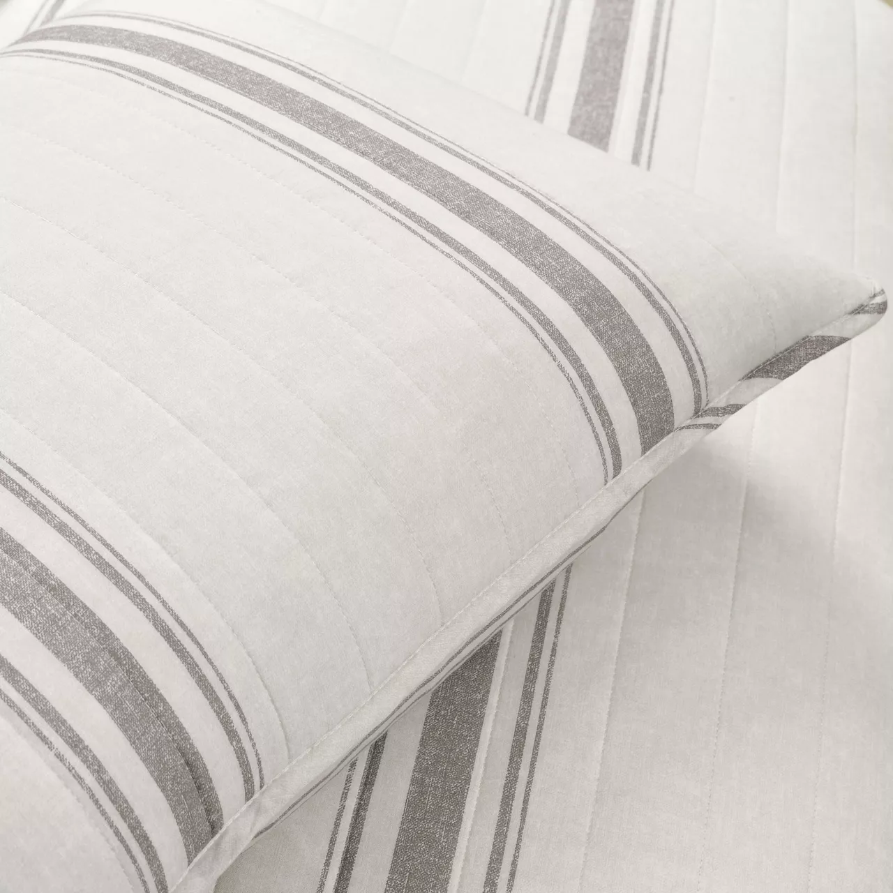 Beige & Gray Stripe Full/Queen 3-Piece Quilt Set - Image 9