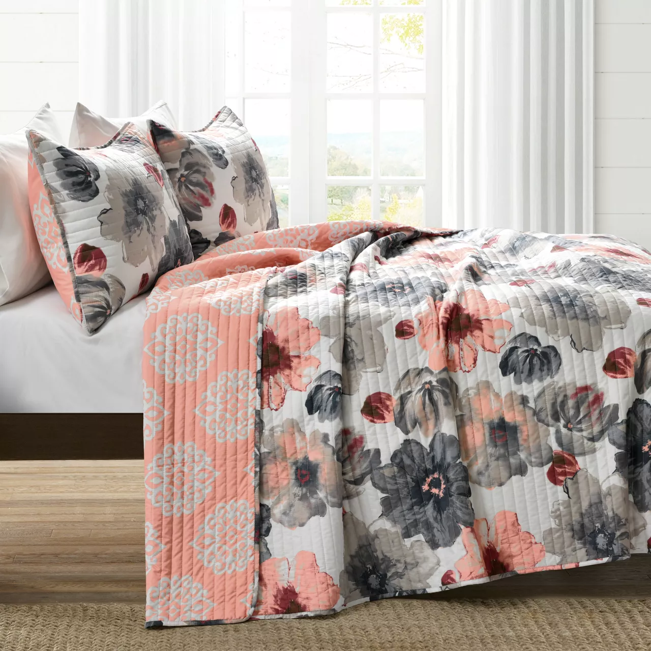 Leah Gray & Coral Floral Full/Queen 3-Piece Quilt Set - Image 6