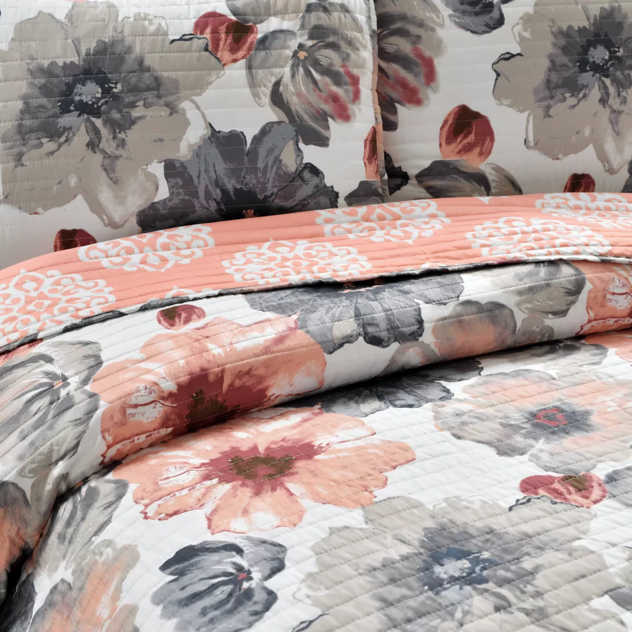 Leah Gray & Coral Floral Full/Queen 3-Piece Quilt Set - Image 7