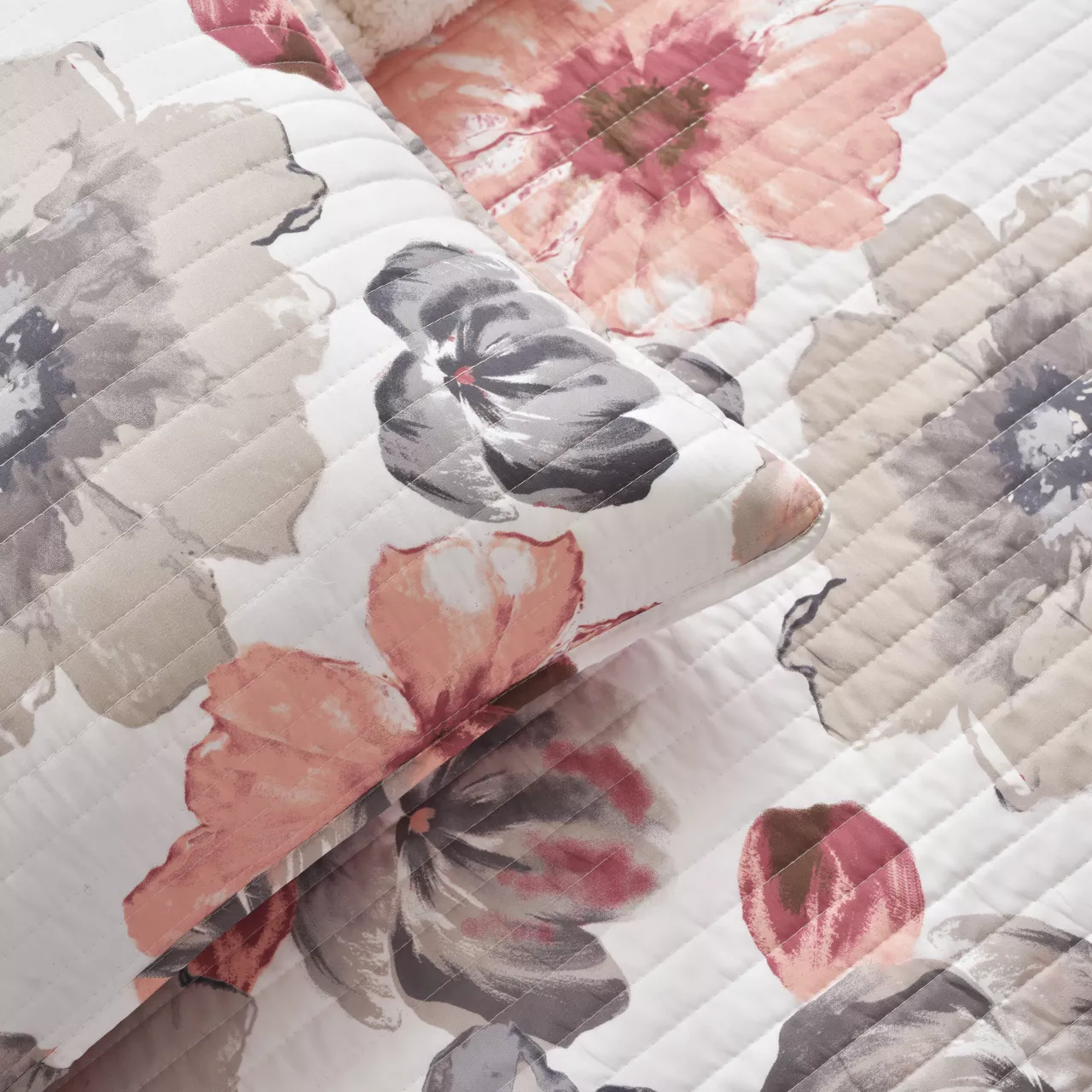Leah Gray & Coral Floral Full/Queen 3-Piece Quilt Set - Image 8