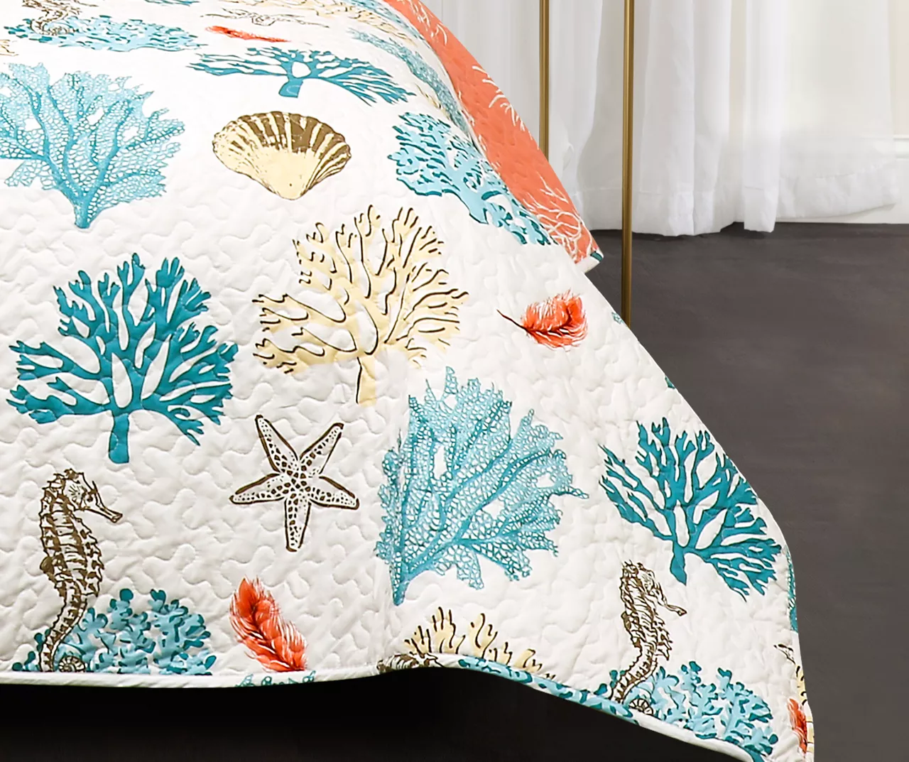 Coastal Reef Reversible Quilt Set - Image 8