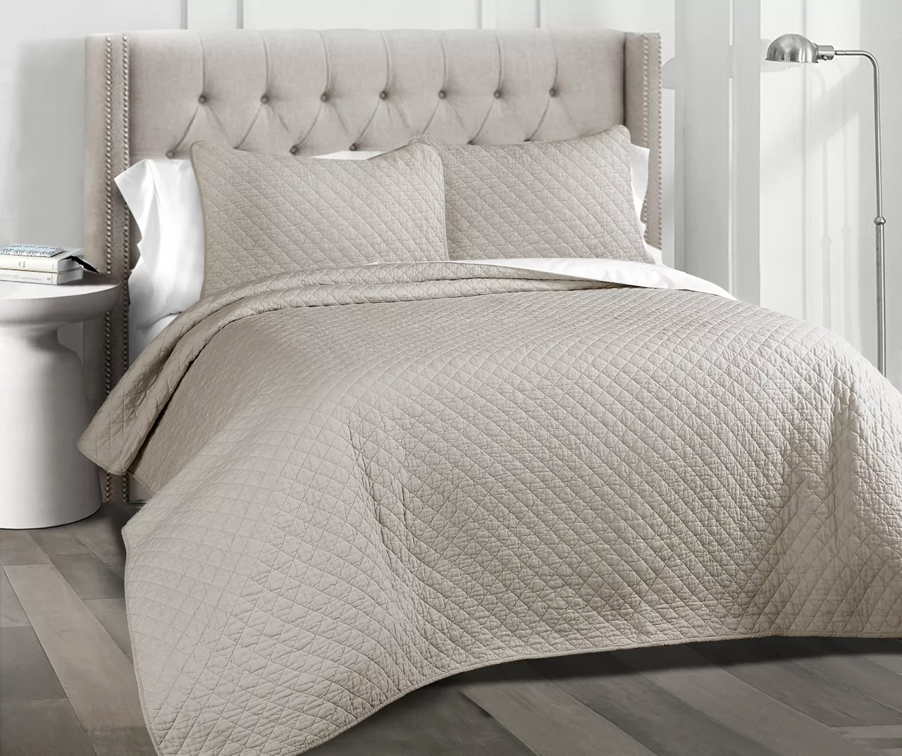 Ava Diamond-Quilted 3-Piece Quilt Set - Image 7