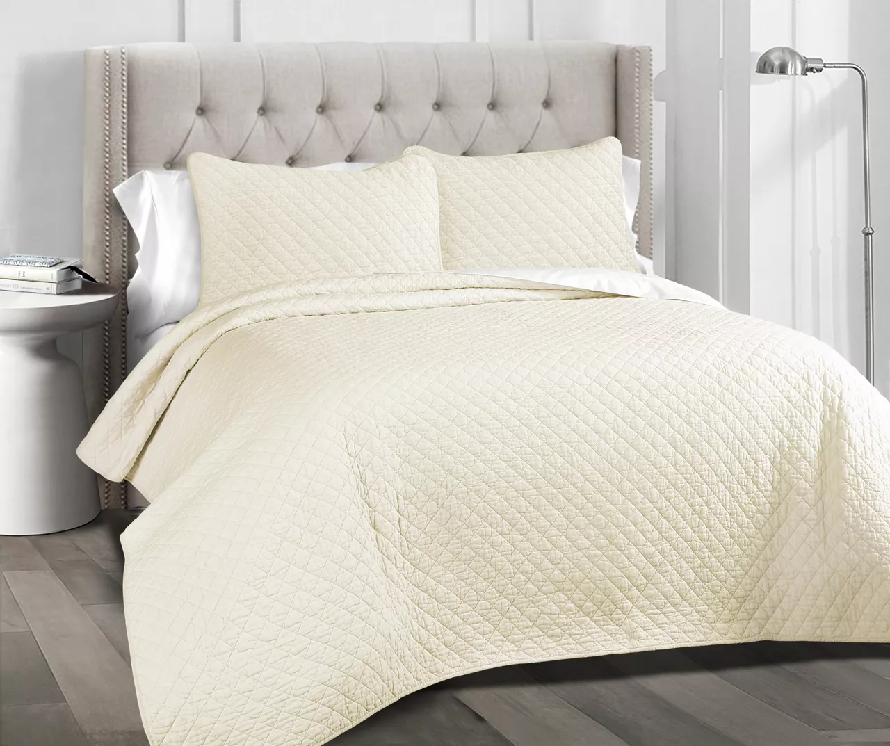 Ava Diamond-Quilted 3-Piece Quilt Set - Image 6