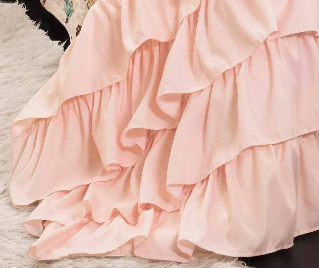 White & Pink Flutter Butterfly Ruffle Reversible Twin 2-Piece Quilt Set - Image 6