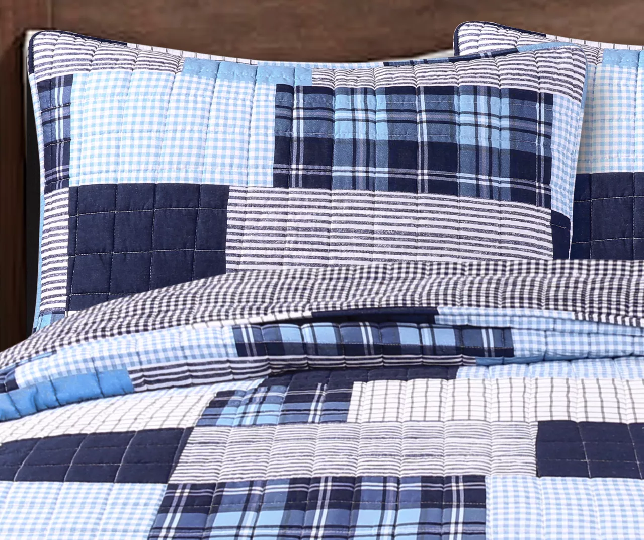 Greenville Plaid Patchwork Reversible 3-Piece Quilt Set