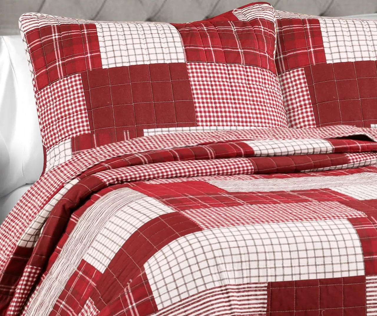 Greenville Plaid Patchwork Reversible 3-Piece Quilt Set - Image 2