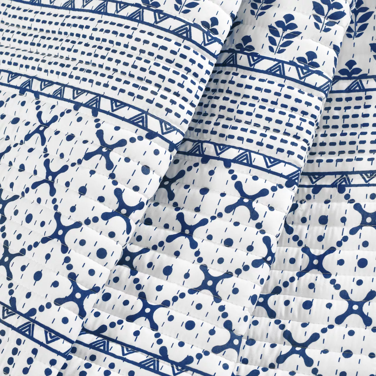 Monique White & Navy Pattern Patchwork Quilted Throw, (50" X 60") - Image 7