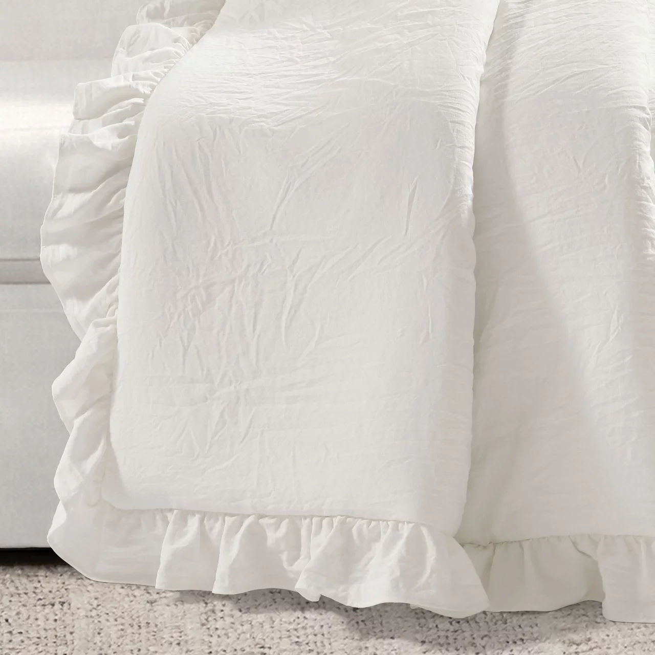 Reyna White Ruffle-Trim Crinkle Throw, (50" X 60") - Image 5