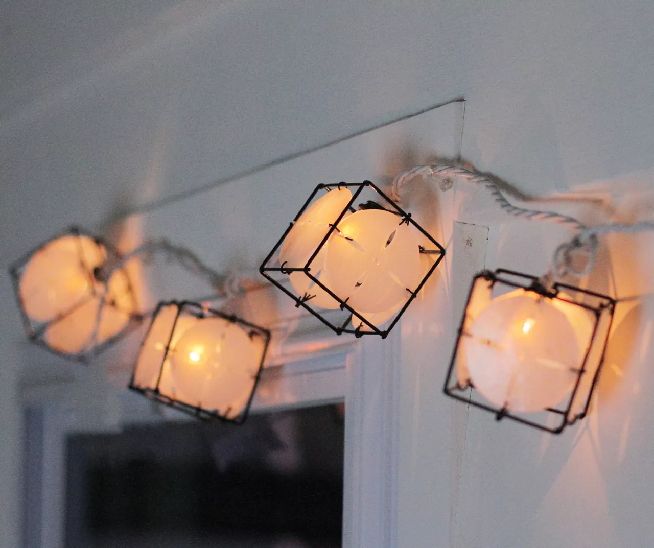 Sienna White & Black Lantern Mini Light Set, 10-Lights - Image 3