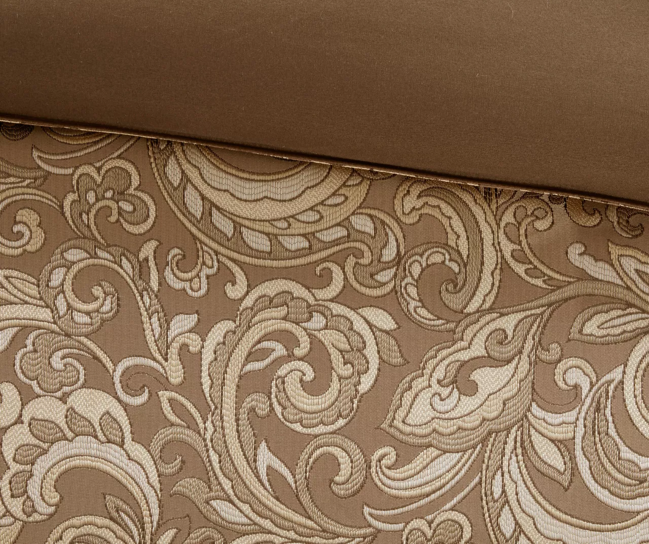 Isabella Paisley Room-in-a-Bag 24-Piece Bedroom Set - Image 17