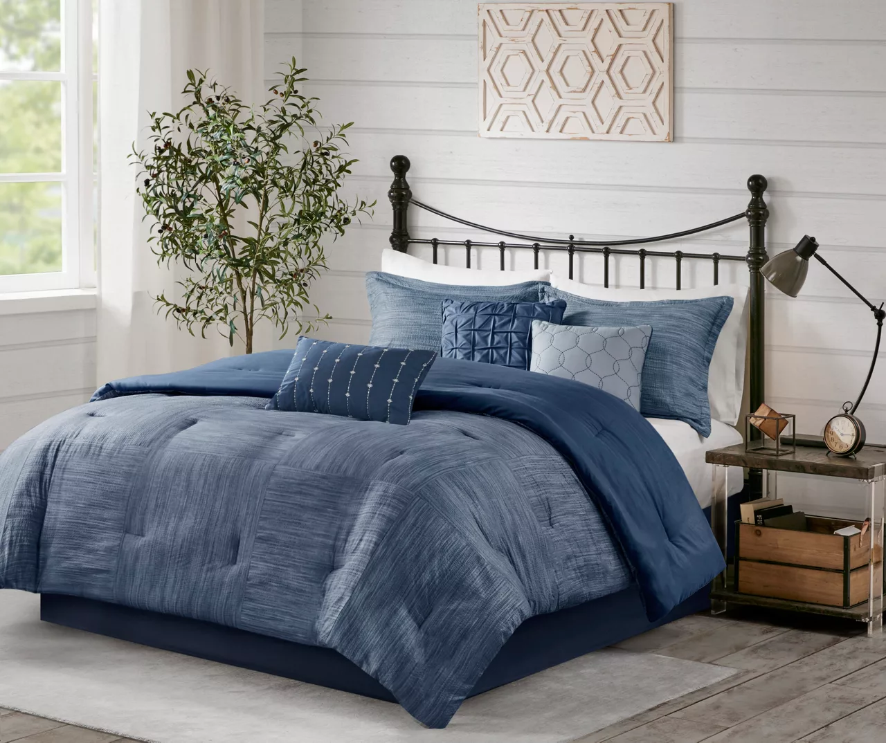 Kelan Navy Streak Patchwork Seersucker California King 7-Piece Comforter Set - Image 3
